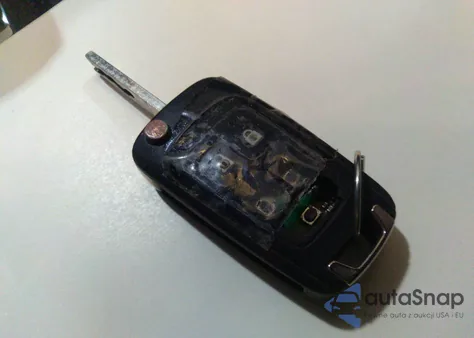 2013 Chevrolet Equinox 1Lt из США, поврежденный, VIN 2GNALDEK6D6110441